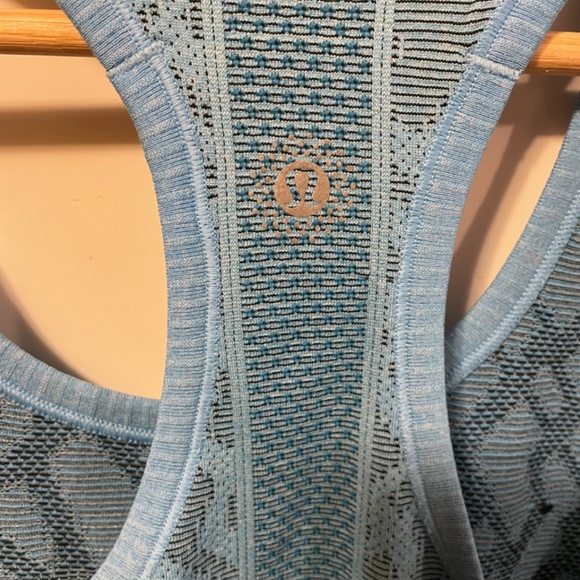 SWIFTLY TECH RACERBACK - Picture 7 of 7